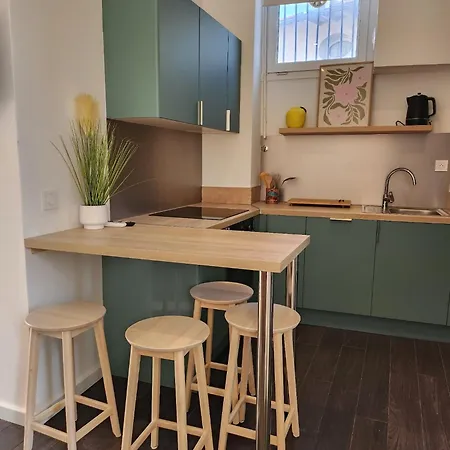 Charming, Quiet 2-room With Balcony Apartamento Cannes