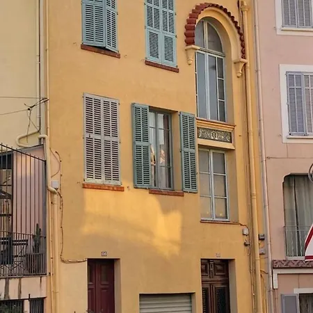 Apartamento Charming, Quiet 2-room With Balcony Cannes